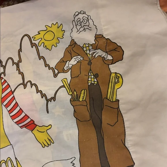 ❤️💛Rare 1976 McDonalds St. Mary’s Pillowcase - Picture 6 of 11